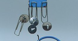 Төмөр, никкел, кобалт нь соронзон оронтой харилцан үйлчлэх чадвартай - 1