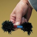 Соронз дээр наалдсан төмрийн үртэс