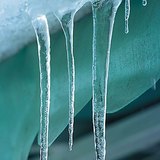 Хайлж буй мөсөн хонгорцог