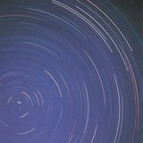 Оддын Алтан гадас одыг тойрон эргэх мэт харагдах хөдөлгөөн