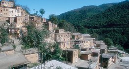 Неолитын үеийн тосгонуудтай төстэй одоо үеийн суурин (Иран)