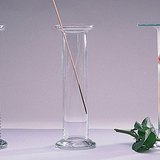 Хүчилтөрөгч шаталтыг дэмждэг, азот шаталтыг дэмждэггүй, хлор цайруулдаг