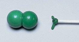 Хлорын молекулын бөмбөлөг ба иштэй бөмбөлөг загвар