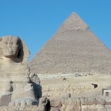 Сфинкс (Египет, НТӨ 2500 он), цаана нь Хафрегийн пирамид