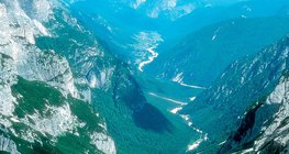 U хэлбэрийн хөндий