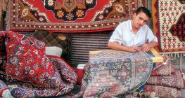 Rug maker in Damascus, capital of Syria