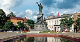 Арад дахь эрх чөлөөний хөшөө (Румын)