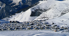 Alpe d'Huez, Альпийн нуруунд байдаг цанын бааз